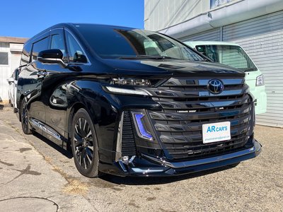 2025 Toyota VELLFIRE — фото 3