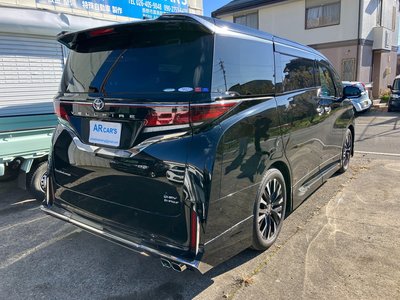 2025 Toyota VELLFIRE — фото 6