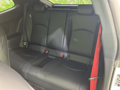 صورة 10 لـ 2025 Toyota GR YARIS