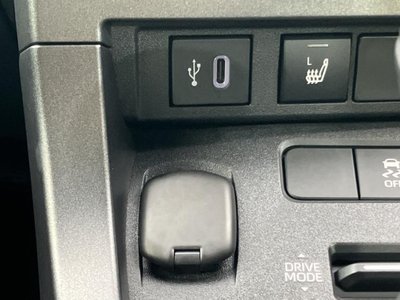 صورة مصغرة 41 لـ 2025 Toyota GR YARIS