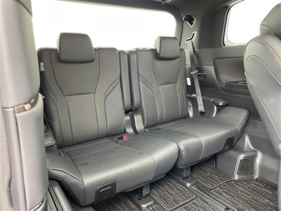 صورة 24 لـ 2023 Toyota ALPHARD