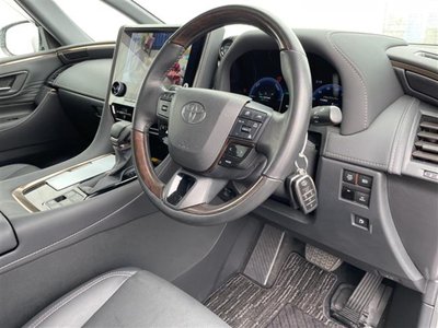 صورة 16 لـ 2023 Toyota ALPHARD