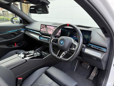 2024 BMW I5 照片 8