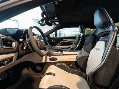 صورة 14 لـ 2024 Aston Martin DBS SUPERLEGGERA
