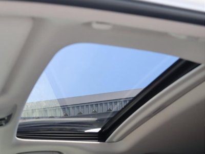 صورة 8 لـ 2019 Toyota LAND CRUISER PRADO