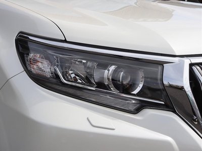صورة 19 لـ 2019 Toyota LAND CRUISER PRADO