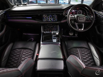 صورة 3 لـ 2021 AUDI RS Q8