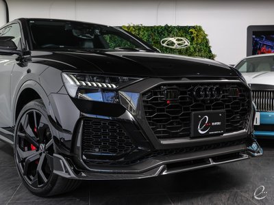صورة 30 لـ 2021 AUDI RS Q8