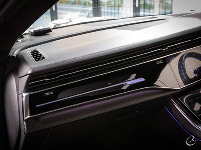صورة 7 لـ 2021 AUDI RS Q8