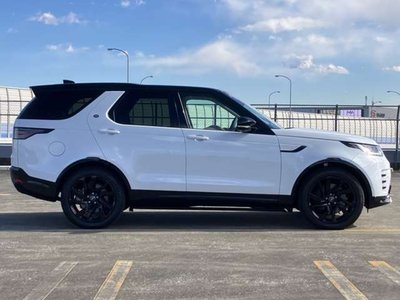 2025 LAND Rover DISCOVERY thumbnail 9