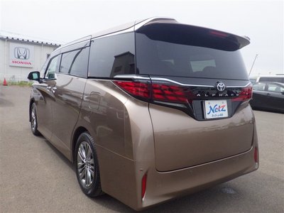 2024 Toyota ALPHARD 照片 7