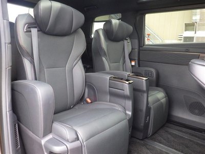 2024 Toyota ALPHARD 照片 29