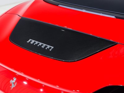 صورة 50 لـ 2024 Ferrari ROMA SPIDER