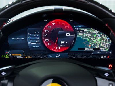 صورة 19 لـ 2024 Ferrari ROMA SPIDER