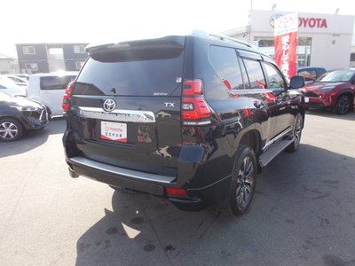 صورة 5 لـ 2021 Toyota LAND CRUISER PRADO