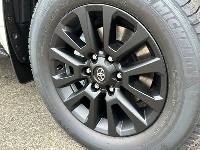 صورة 8 لـ 2023 Toyota LAND CRUISER PRADO