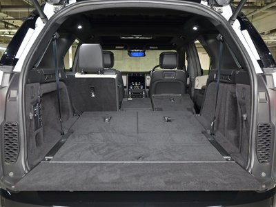 2023 LAND Rover DISCOVERY thumbnail 23
