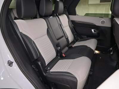 2023 LAND Rover DISCOVERY thumbnail 33
