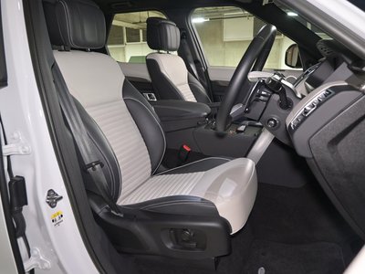 2023 LAND Rover DISCOVERY thumbnail 32