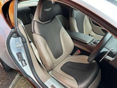 2017 Aston Martin DB11 照片 44
