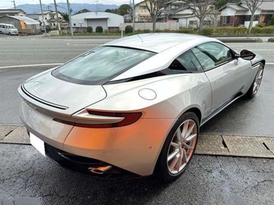 2017 Aston Martin DB11 照片 8