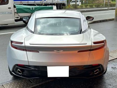 2017 Aston Martin DB11 照片 13