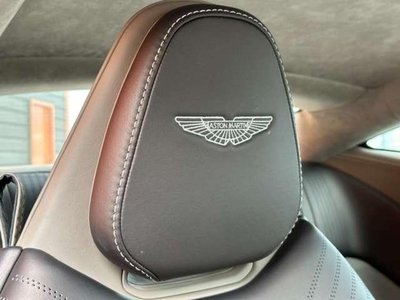 2017 Aston Martin DB11 照片 47