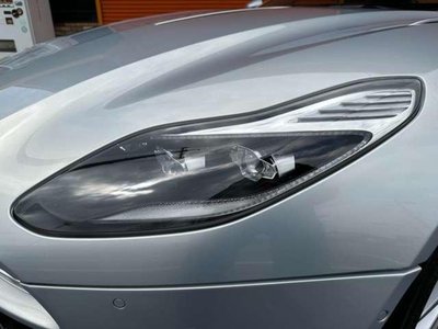2017 Aston Martin DB11 照片 14
