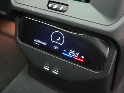 2025 BMW X3 thumbnail 42
