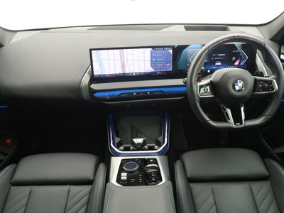 2025 BMW X3 photo 2