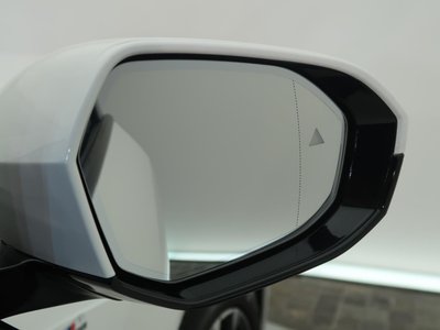 2025 BMW X3 thumbnail 39