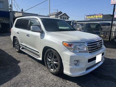 صورة 7 لـ 2013 Toyota LAND CRUISER 200