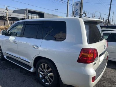 صورة 4 لـ 2013 Toyota LAND CRUISER 200