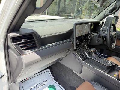 صورة مصغرة 42 لـ 2026 Lexus GX