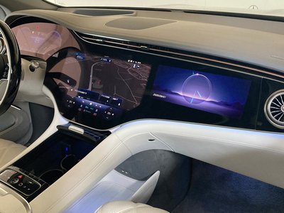 صورة 9 لـ 2025 Mercedes-BENZ EQS SUV MAYBACH