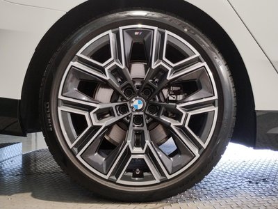 صورة 78 لـ 2024 BMW 5 SERIES TOURING