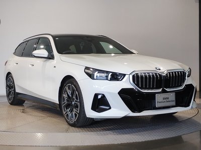 2024 BMW 5 SERIES TOURING 照片 12