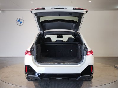 صورة 18 لـ 2024 BMW 5 SERIES TOURING