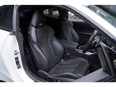 صورة مصغرة 2 لـ 2023 BMW M4 COUPE