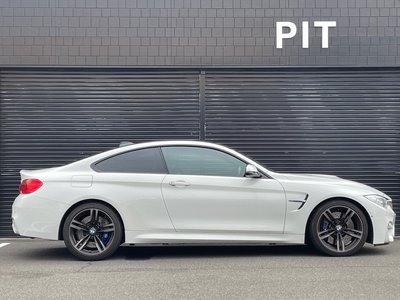 2017 BMW M4 COUPE thumbnail 62