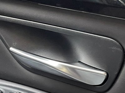 2017 BMW M4 COUPE thumbnail 43