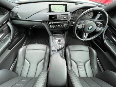 2017 BMW M4 COUPE photo 6