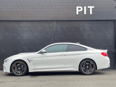 2017 BMW M4 COUPE thumbnail 63