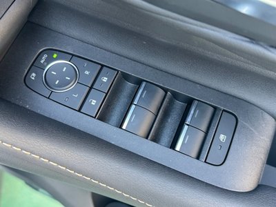 2025 Toyota ALPHARD — фото 35