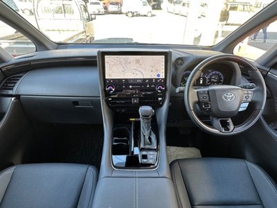 2025 Toyota ALPHARD — фото 9