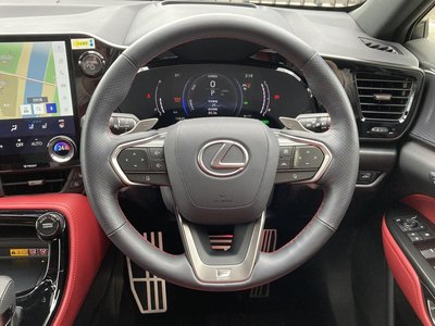 2025 Lexus NX thumbnail 38