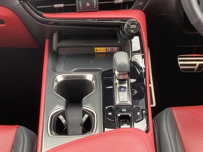 2025 Lexus NX thumbnail 57