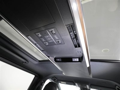 2025 Toyota ALPHARD — фото 24