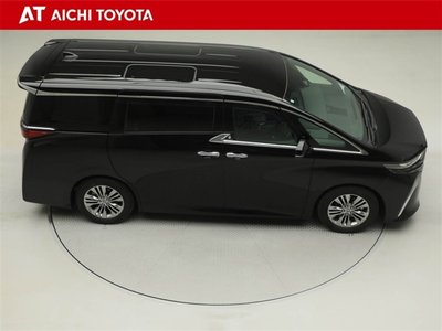 2025 Toyota ALPHARD — фото 15