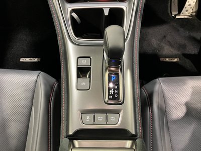 صورة 19 لـ 2024 Lexus LBX